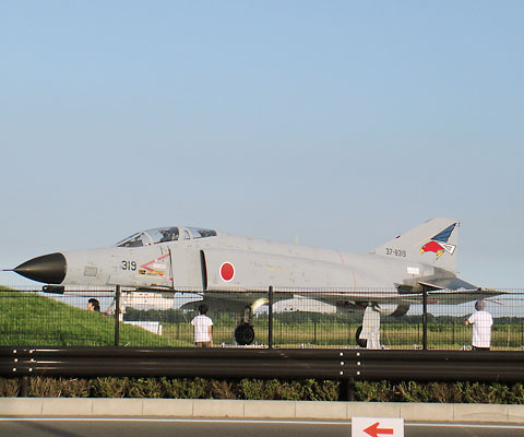 戦闘機 F-4EJ改